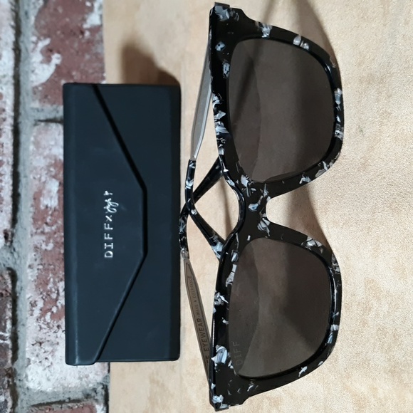 Diff Eyewear Accessories - DIFF Eyeware Bella